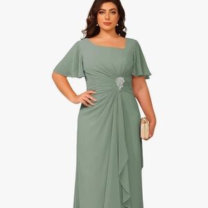 Elegant Green Evening Dress